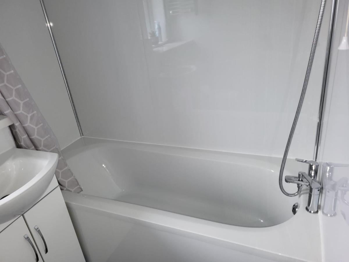 Delight Apartment, Close To Excel, London City Airport & O2! Экстерьер фото