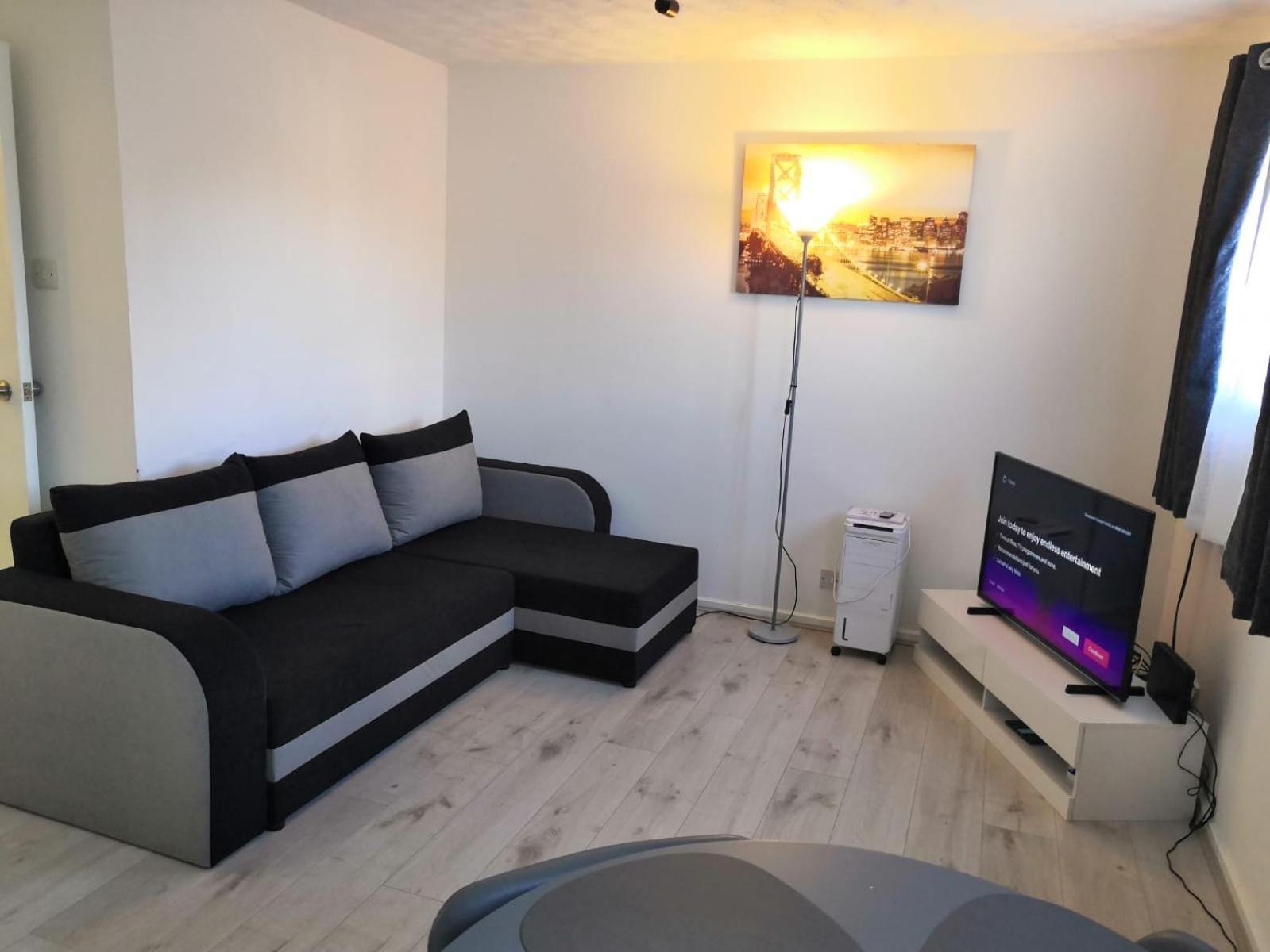 Delight Apartment, Close To Excel, London City Airport & O2! Экстерьер фото