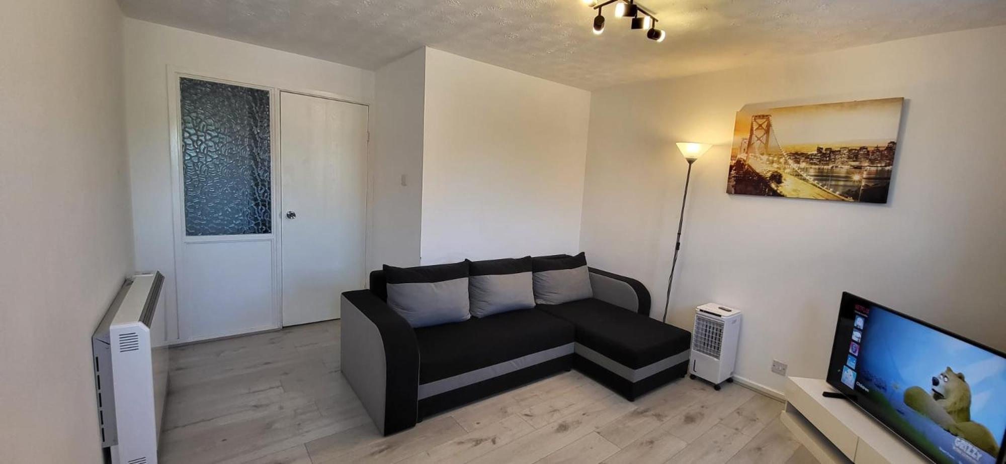 Delight Apartment, Close To Excel, London City Airport & O2! Экстерьер фото